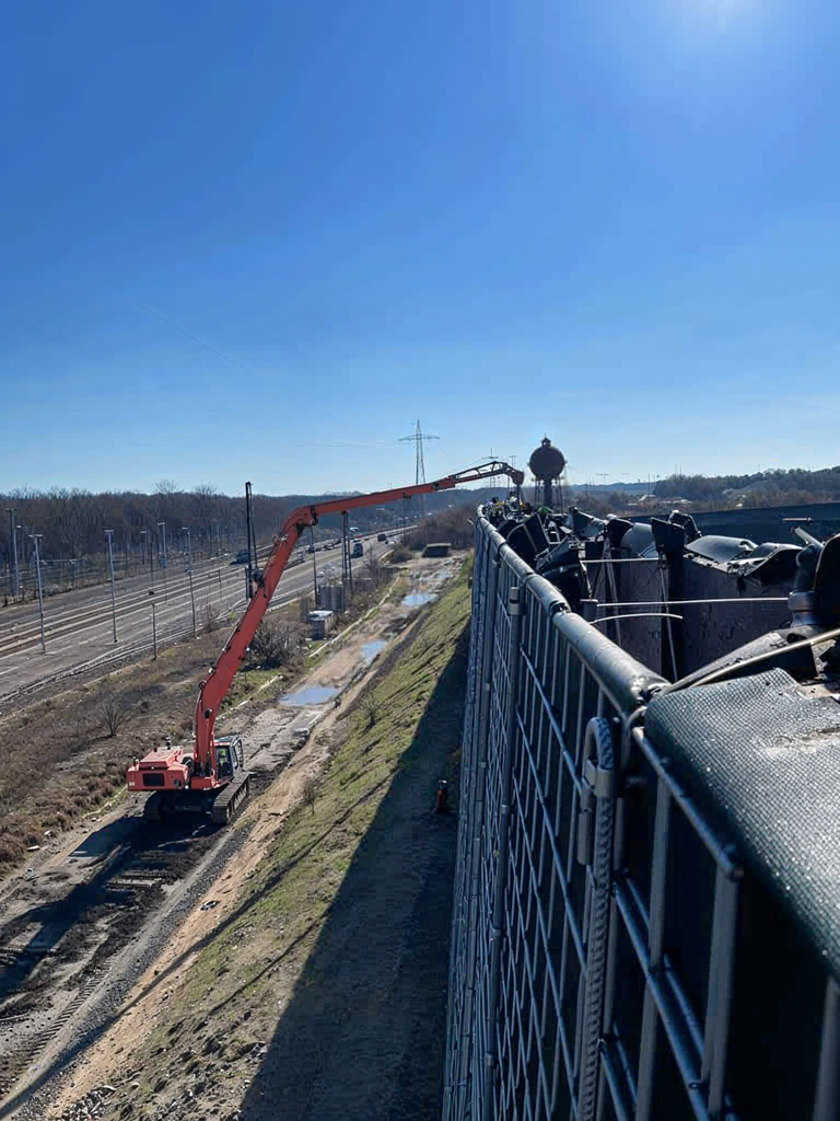 Duisburg-6-Seen-Wedau-Laermschutzwand-Bau