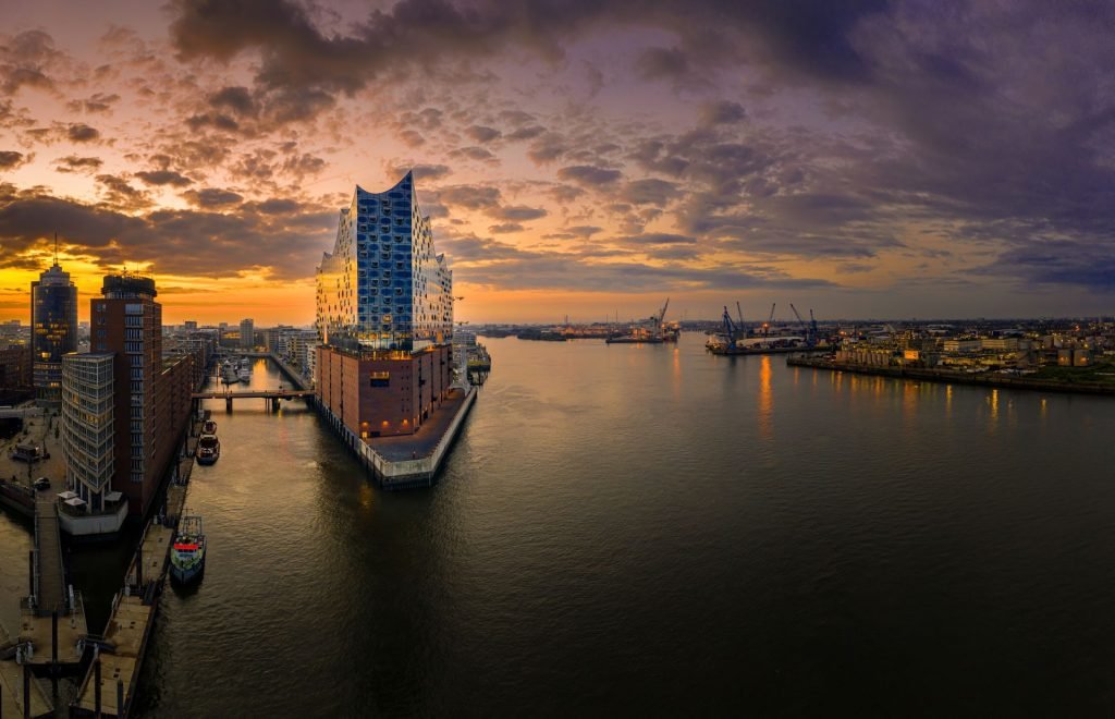 Panorama-der-Hamburger-Elbphilharmonie